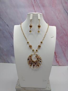 New Hand Crafted Beaded Necklace Set,Wire Wrapped Pendant